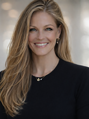 Cynthia Bergstrom Headshot